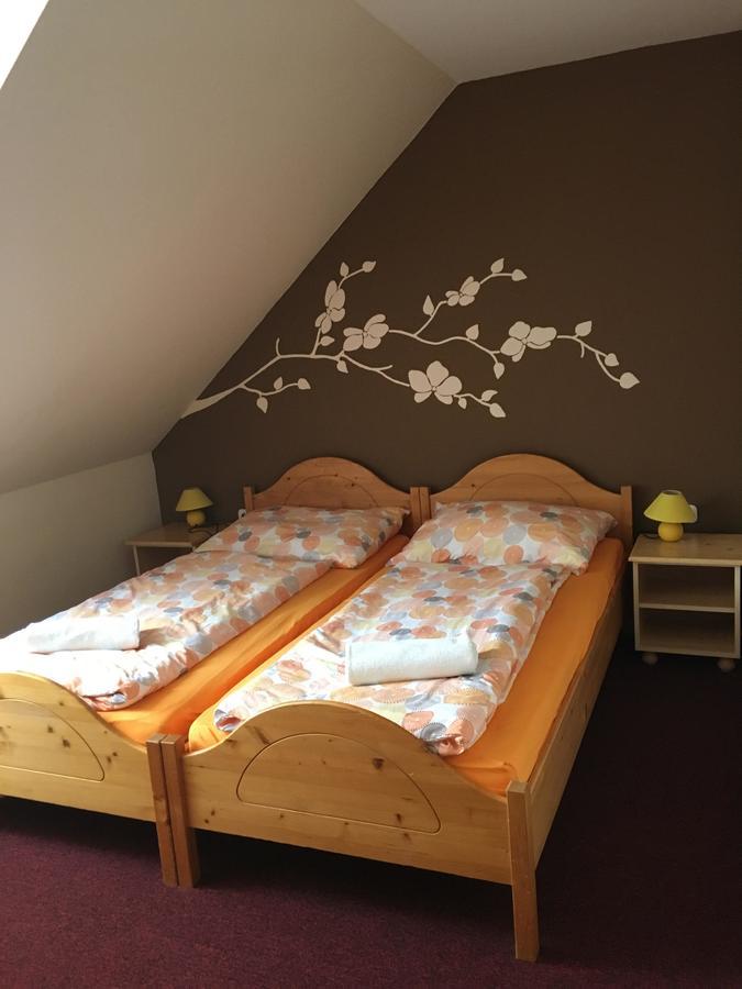 Bed and Breakfast Zita Haus Bük Exterior foto